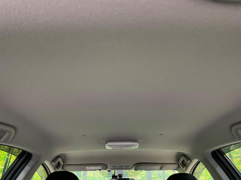 2015 Toyota Aqua DAA-NHP10 (UW-6a93a0b71d2c7)[27]