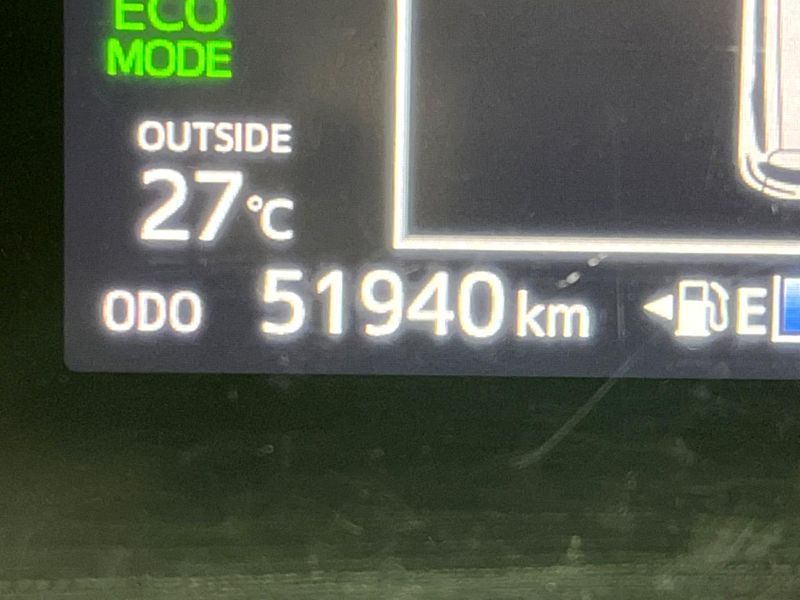 2018 Toyota Sienta DAA-NHP170G (UW-6a93a0bfaf55e)[2]