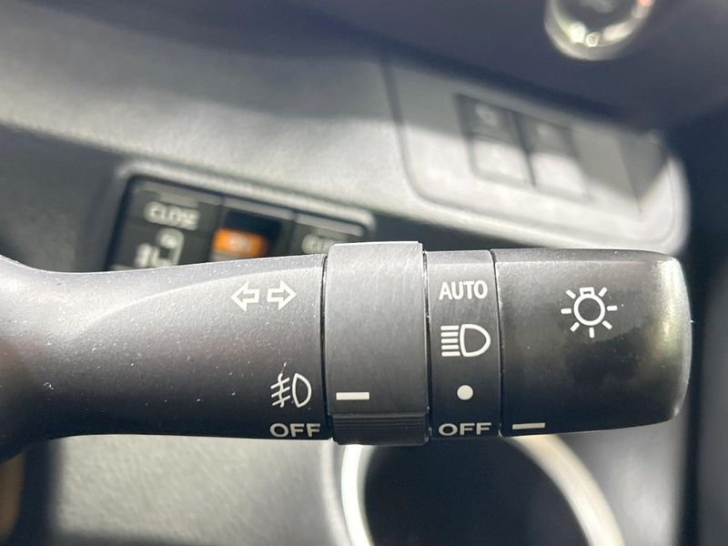 2020 Toyota Sienta 5BA-NSP170G (UW-6a93a0cbe54b1)[29]