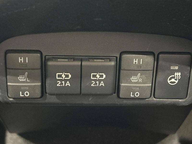 2020 Toyota Sienta 5BA-NSP170G (UW-6a93a0cbe54b1)[28]