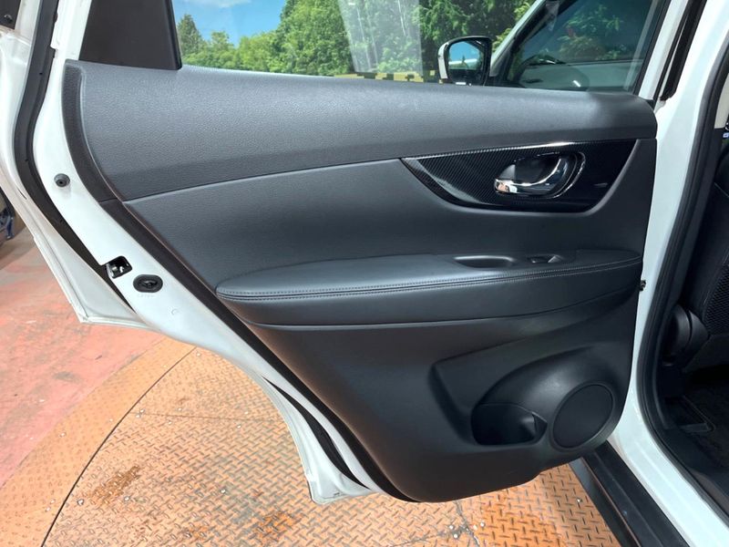 2019 Nissan X-Trail DBA-NT32 (UW-6a93a0d064d0b)[7]