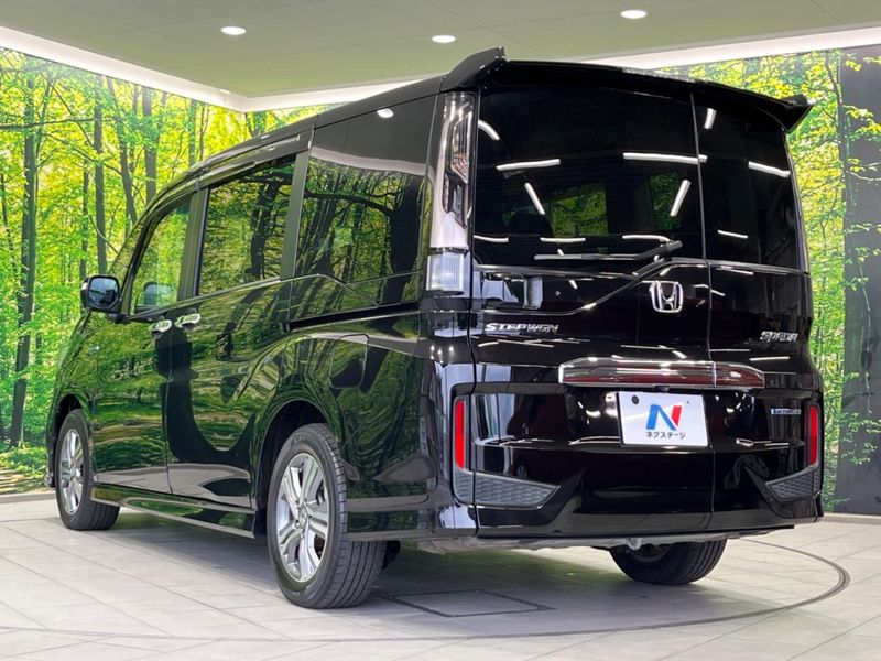 2017 Honda Stepwgn Spada 6AA-RP5 (UW-6a93a0de1938c)[21]
