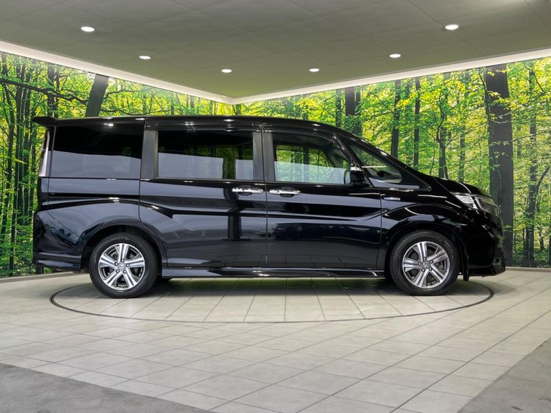 2017 Honda Stepwgn Spada 6AA-RP5 (UW-6a93a0de1938c)[18]