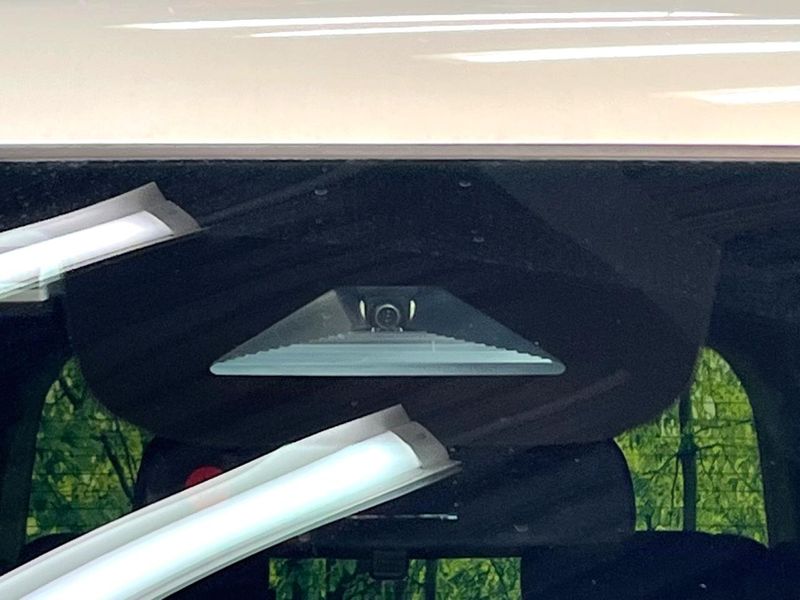 2022 Honda Step Wagon 6AA-RP8 (UW-6a93a0dfd8076)[4]