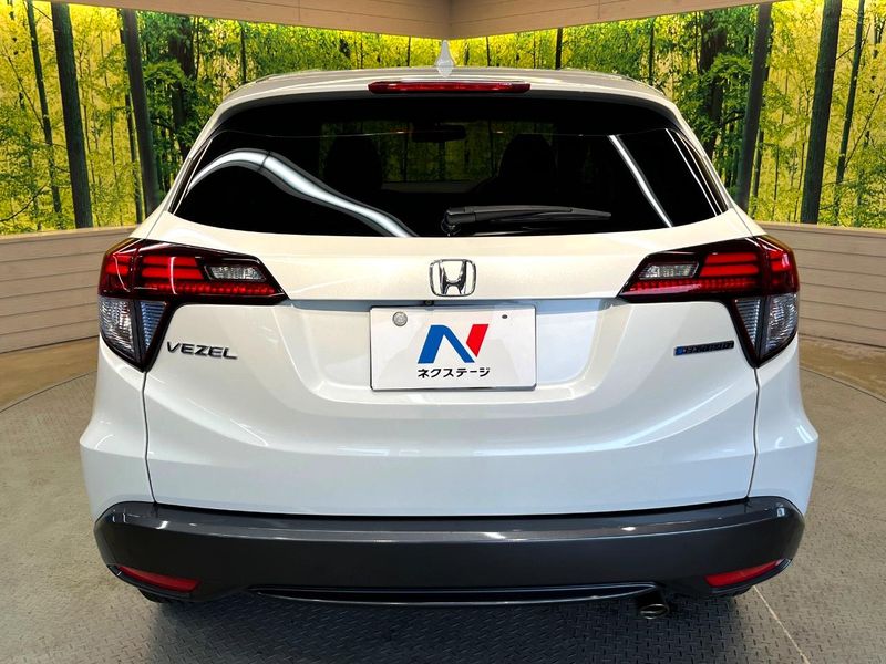 2017 Honda Vezel DAA-RU3 (UW-6a93a0e78c71c)[10]