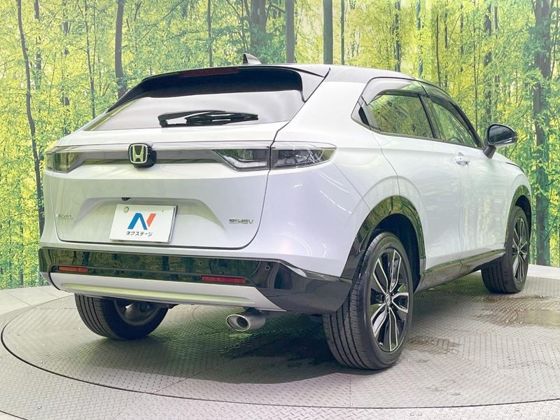 2022 Honda Vezel 6AA-RV5 (UW-6a93a0f096d00)[12]