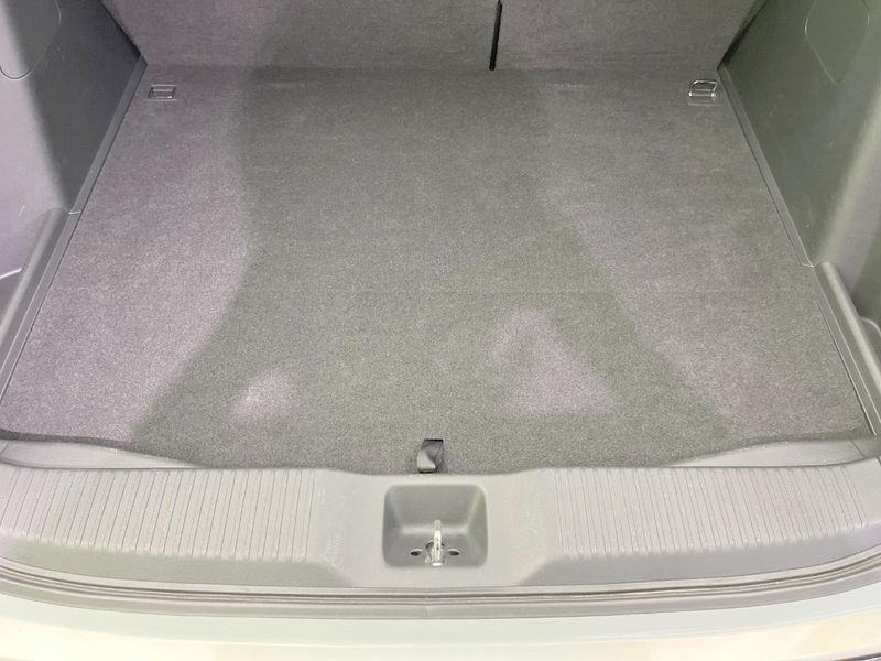 2022 Honda Vezel 6AA-RV5 (UW-6a93a0f096d00)[15]