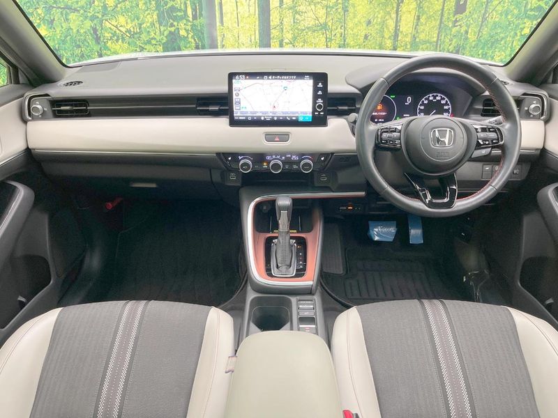 2022 Honda Vezel 6AA-RV5 (UW-6a93a0f096d00)[28]