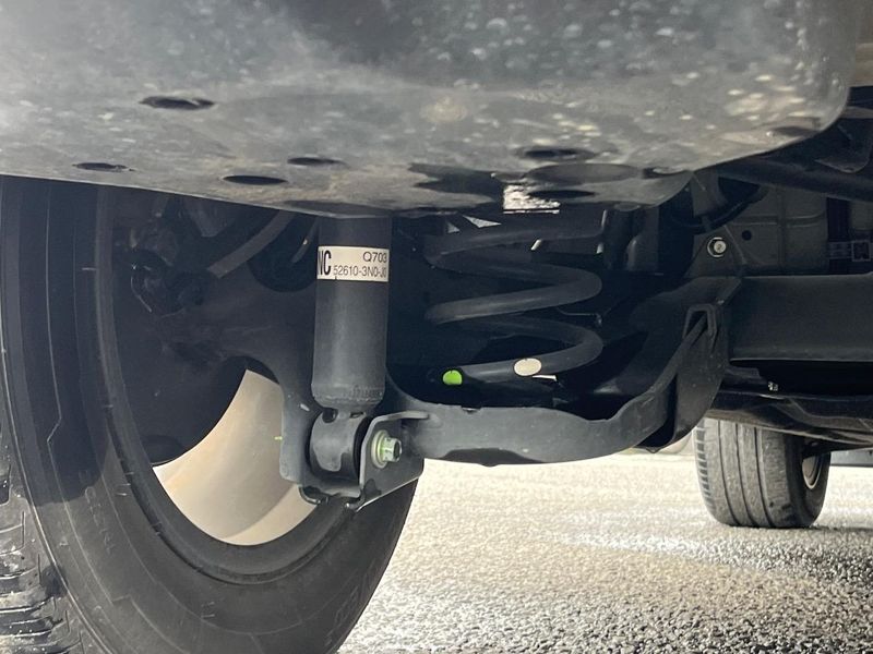 2022 Honda Vezel 6AA-RV5 (UW-6a93a0f1282fb)[11]
