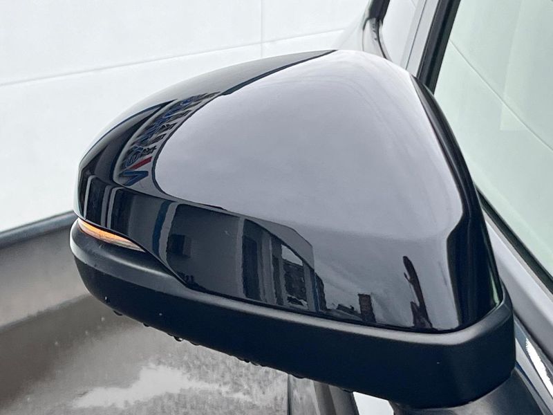 2022 Honda Vezel 6AA-RV5 (UW-6a93a0f1282fb)[9]