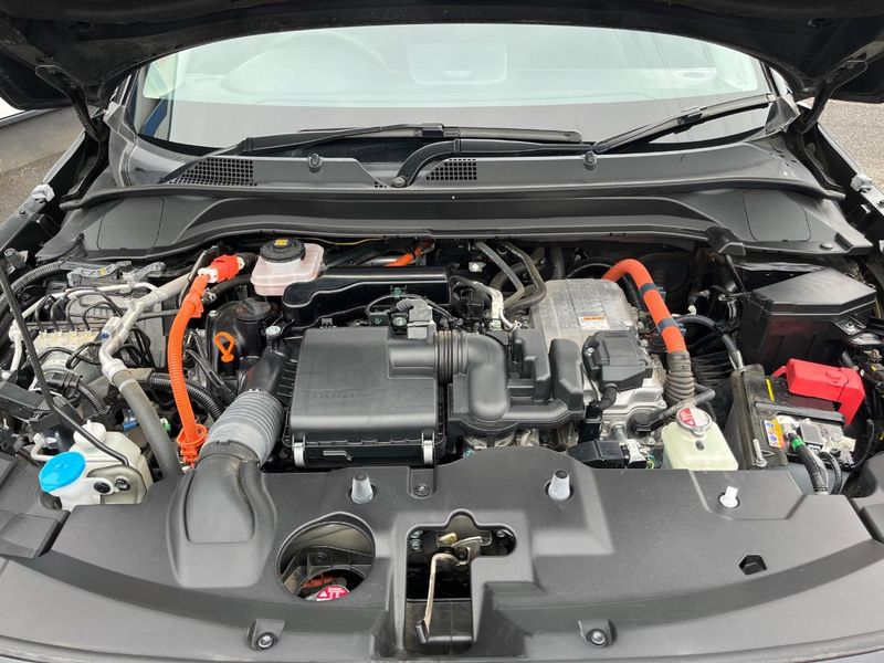 2022 Honda Vezel 6AA-RV5 (UW-6a93a0f1282fb)[28]