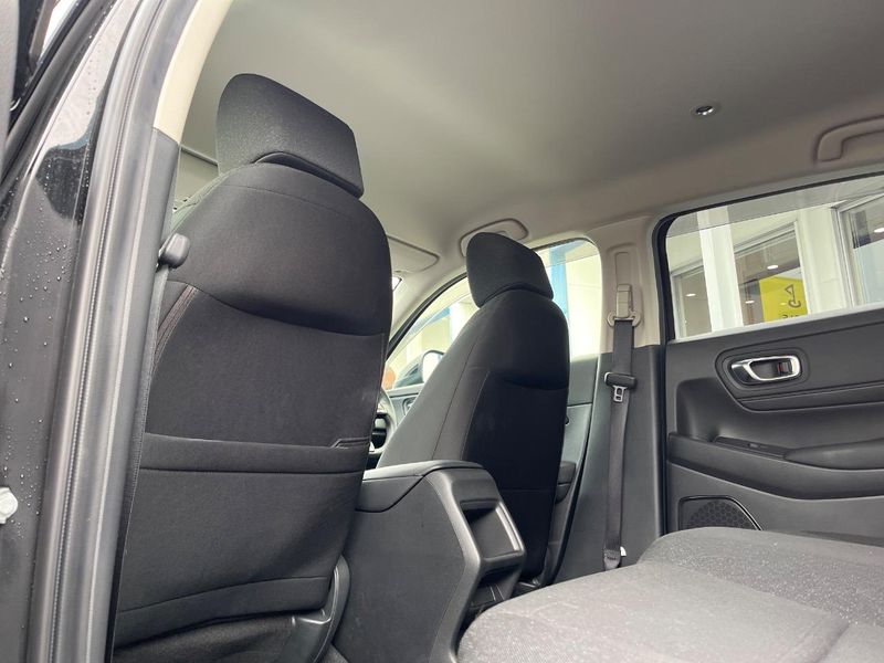 2022 Honda Vezel 6AA-RV5 (UW-6a93a0f1282fb)[17]