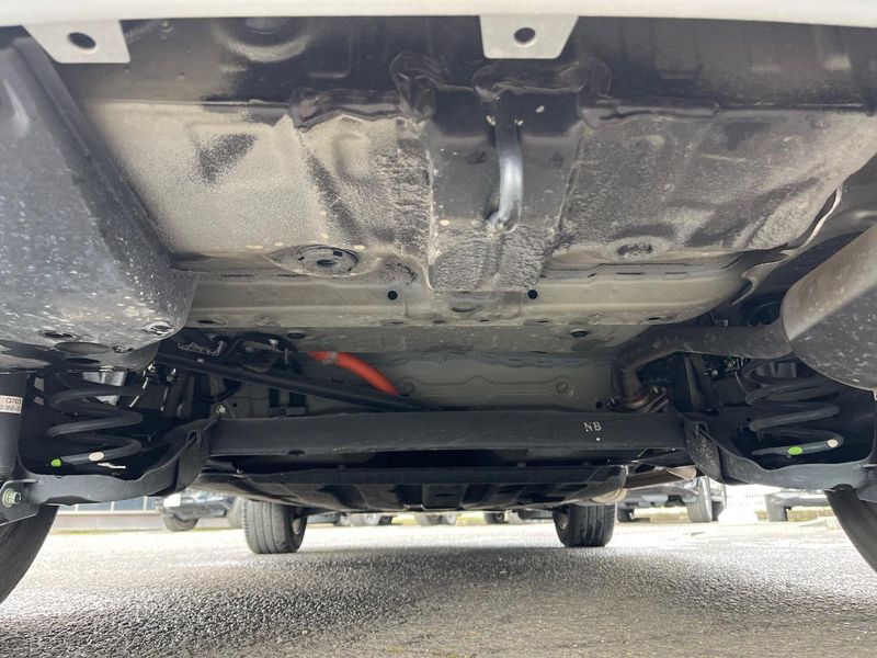2022 Honda Vezel 6AA-RV5 (UW-6a93a0f1282fb)[12]