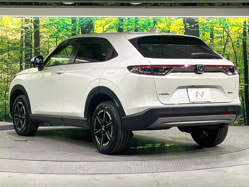 2023 Honda Vezel 6AA-RV5 (UW-6a93a0f23e96e)[10]