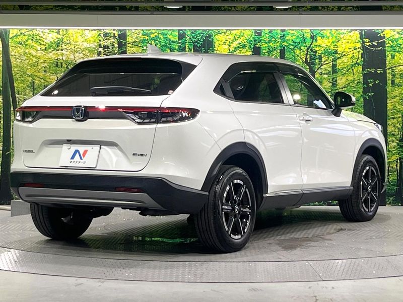 2023 Honda Vezel 6AA-RV5 (UW-6a93a0f23e96e)[8]