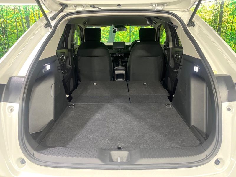 2023 Honda Vezel 6AA-RV5 (UW-6a93a0f23e96e)[13]