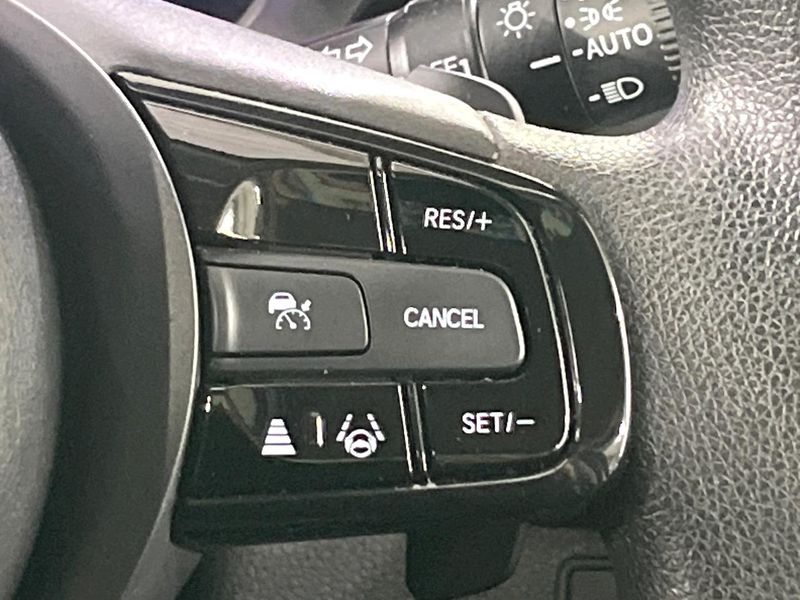 2023 Honda Vezel 6AA-RV5 (UW-6a93a0f23e96e)[28]
