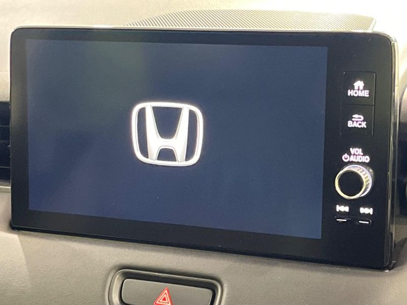 2021 Honda Vezel 6AA-RV6 (UW-6a93a0f981c75)[13]