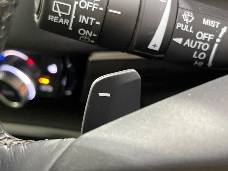 2021 Honda Vezel 6AA-RV6 (UW-6a93a0f981c75)[29]