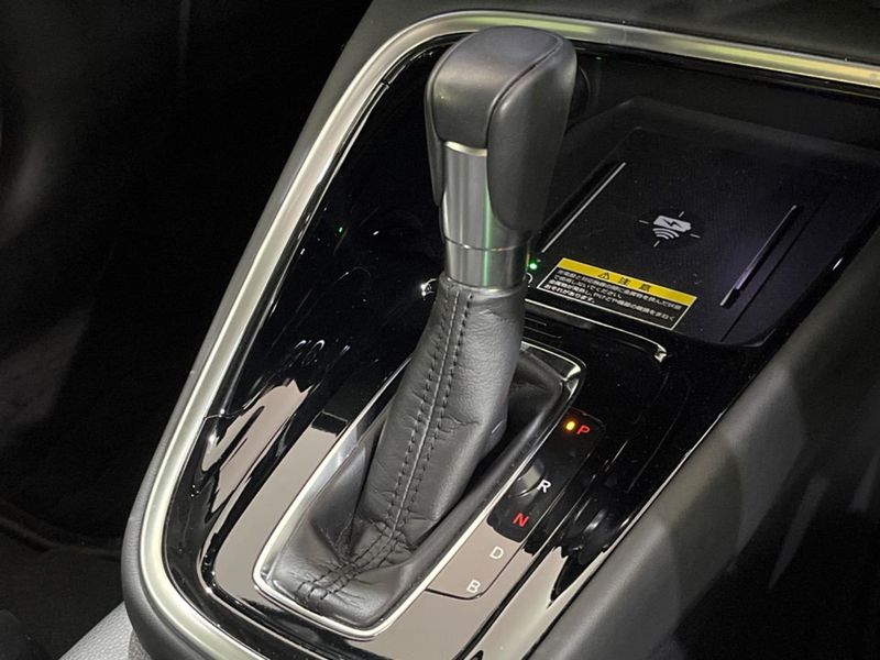 2021 Honda Vezel 6AA-RV6 (UW-6a93a0f981c75)[19]
