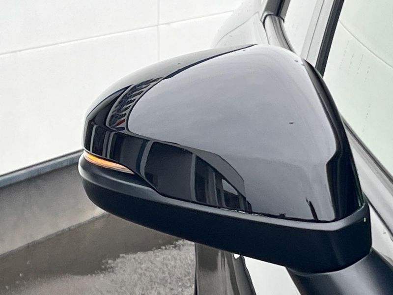 2024 Honda ZR-V 6AA-RZ4 (UW-6a93a0fdce982)[10]