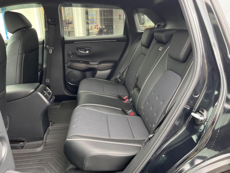 2024 Honda ZR-V 6AA-RZ4 (UW-6a93a0fdce982)[17]