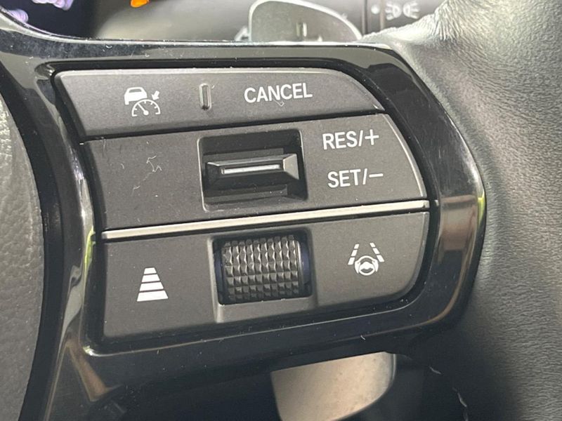 2023 Honda ZR-V 6AA-RZ6 (UW-6a93a0feb33e7)[27]