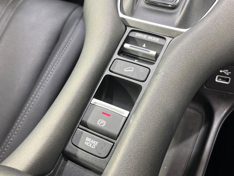 2023 Honda ZR-V 6AA-RZ6 (UW-6a93a0feb33e7)[16]