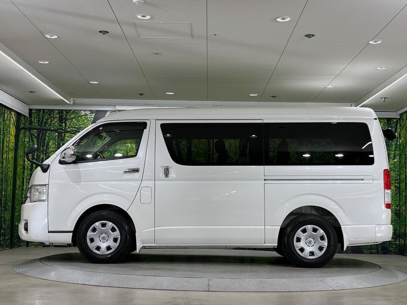 2018 Toyota Hiace Wagon CBA-TRH214W (UW-6a93a11d5f3e4)[12]