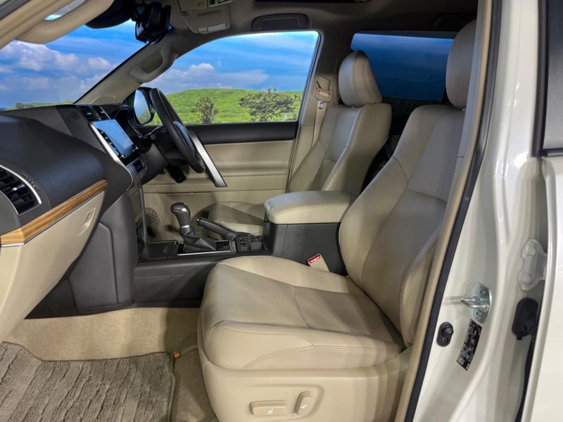 2023 Toyota Land Cruiser Prado 3BA-TRJ150W (UW-6a93a121a90d5)[27]