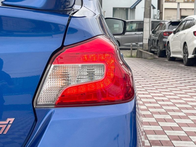 2015 Subaru WRX STI CBA-VAB (UW-6a93a12e74bc9)[17]