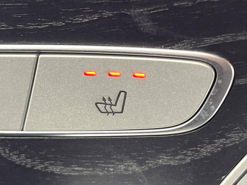 2016 Mercedes Benz E Class RBA-213042C (UW-6a93a14bbfa96)[7]
