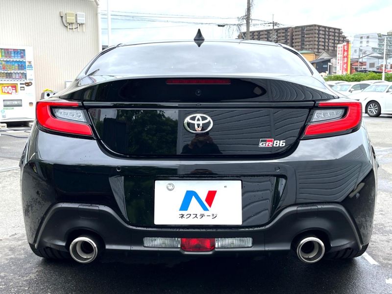 2023 Toyota GR86 3BA-ZN8 (UW-6a93a16b05a80)[18]