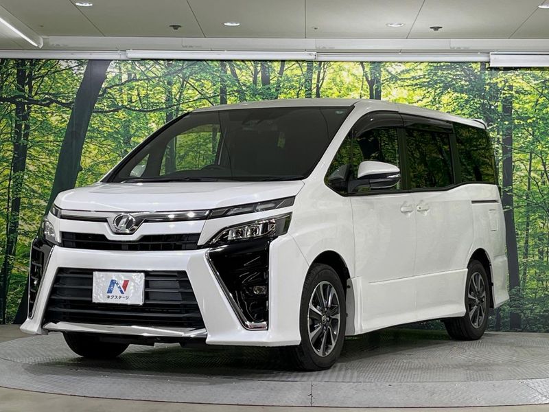 2017 Toyota Voxy DBA-ZRR80W (UW-6a93a172d1985)[12]