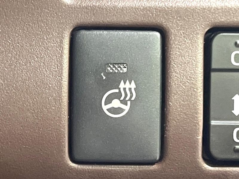 2019 Toyota Esquire DBA-ZRR80G (UW-6a93a1783b020)[14]