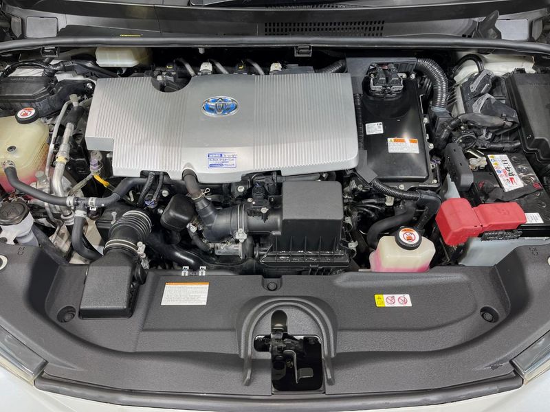2017 Toyota Prius DAA-ZVW50 (UW-6a93a19622f04)[4]
