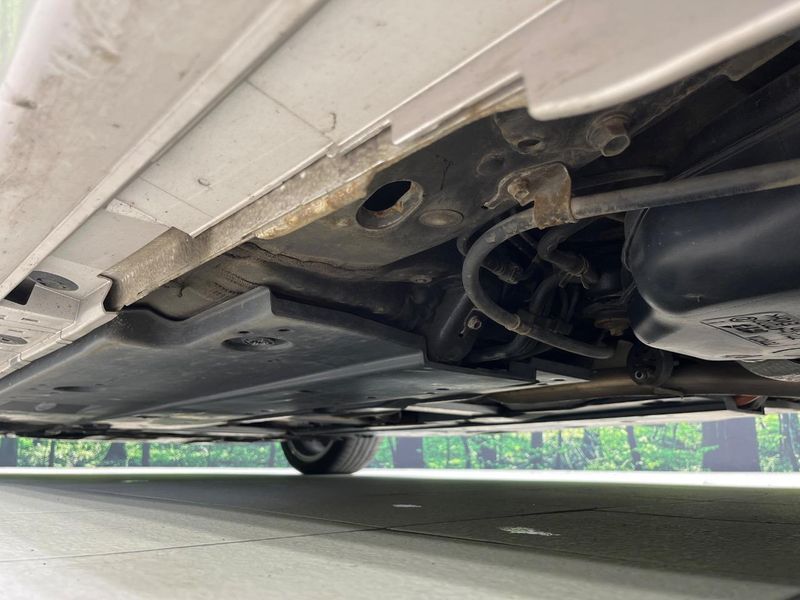 2016 Toyota Prius DAA-ZVW55 (UW-6a93a1a286ae5)[9]
