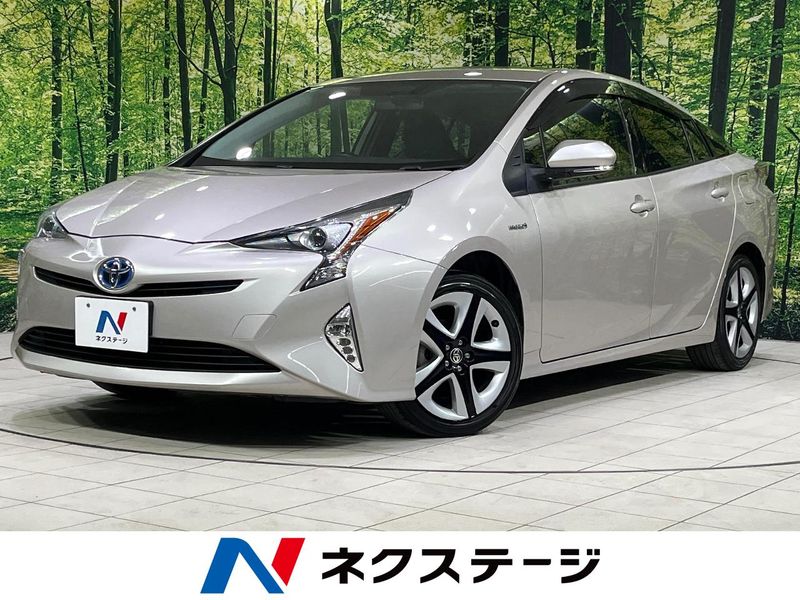2016 Toyota Prius DAA-ZVW55 (UW-6a93a1a286ae5)[3]
