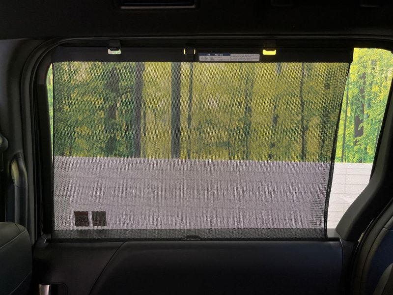 2024 Toyota Voxy 6AA-ZWR90W (UW-6a93a1b8c1e22)[21]