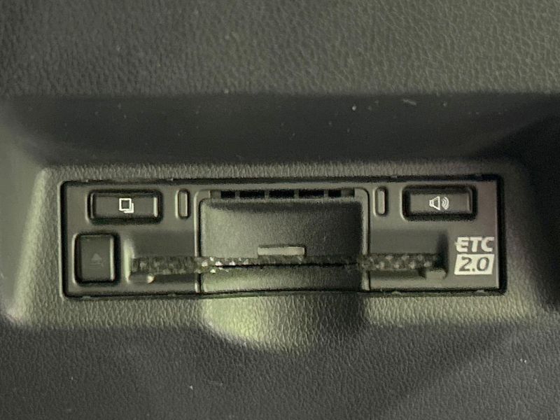 2023 Toyota Alphard Hybrid 6AA-AAHH40W (UW-6a94ef0a1f350)[19]