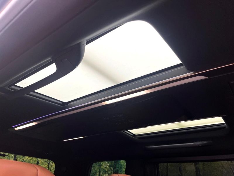 2024 Toyota Vellfire Hybrid 6AA-AAHH40W (UW-6a94ef0e9d9fd)[10]