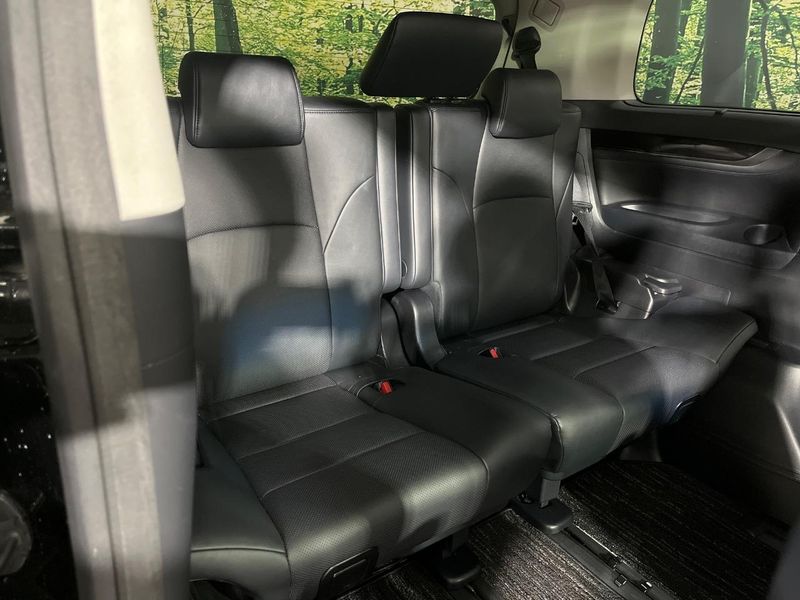 2018 Toyota Vellfire DBA-AGH30W (UW-6a94ef1f5cd9d)[28]