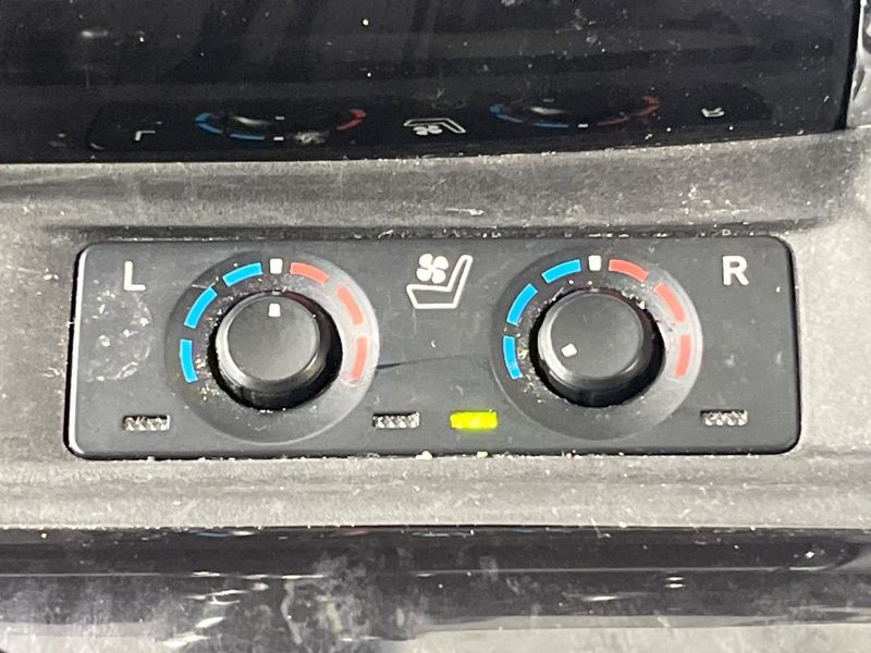 2020 Toyota Alphard 3BA-AGH30W (UW-6a94ef2f9de55)[15]