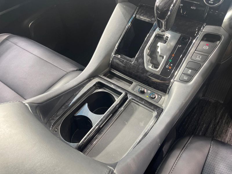 2020 Toyota Alphard 3BA-AGH30W (UW-6a94ef2f9de55)[16]