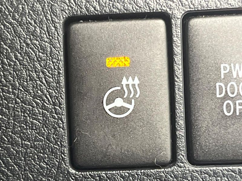 2020 Toyota Alphard 3BA-AGH30W (UW-6a94ef2f9de55)[7]