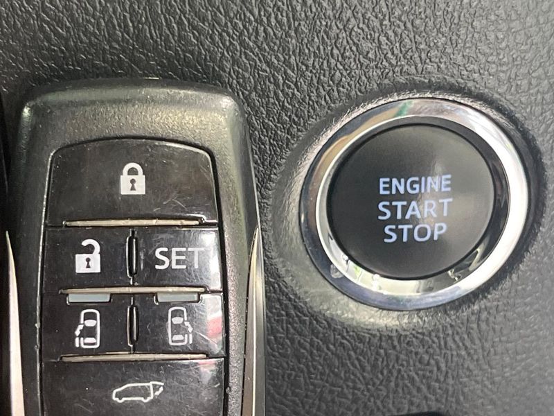 2020 Toyota Alphard 3BA-AGH30W (UW-6a94ef2f9de55)[6]