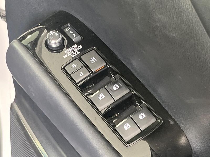 2020 Toyota Alphard 3BA-AGH30W (UW-6a94ef2f9de55)[5]