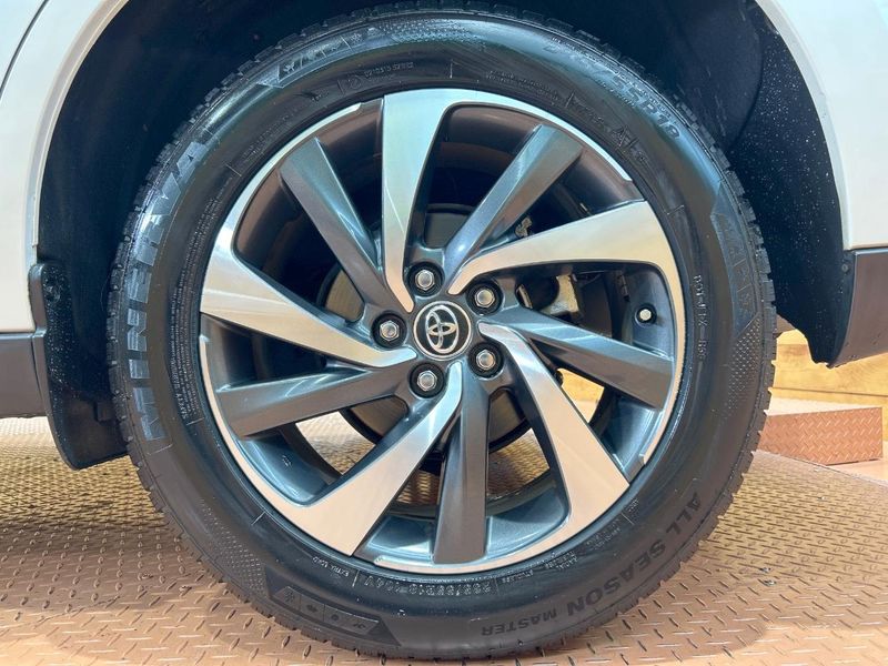 2017 Toyota Harrier DBA-ASU60W (UW-6a94ef4442fd1)[8]