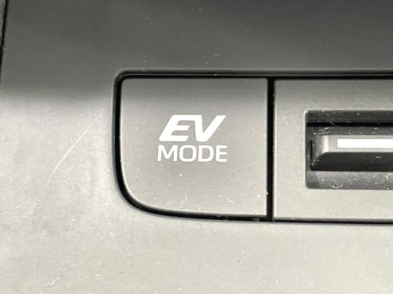 2025 Toyota Harrier Hybrid 6AA-AXUH80 (UW-6a94ef5e9aef8)[19]