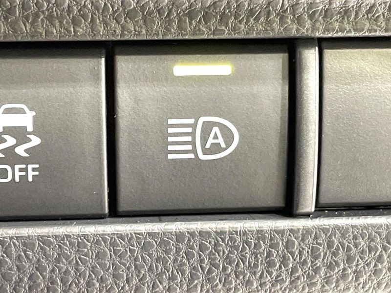2025 Toyota Harrier Hybrid 6AA-AXUH80 (UW-6a94ef5e9aef8)[29]